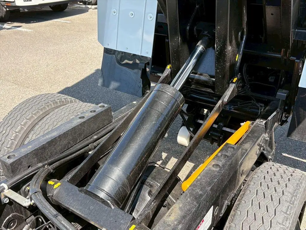 三菱 キャンター 小型 ダンプ ローダー 2RG-FBA60の中古トラック画像像17