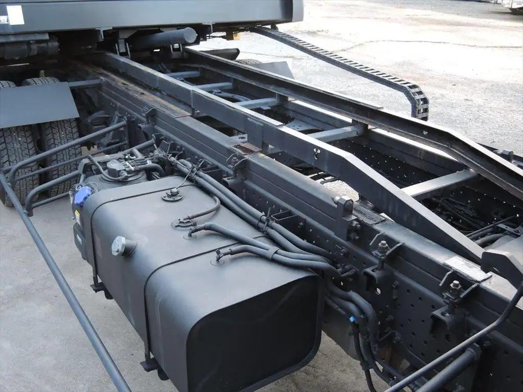 いすゞ エルフ 小型 車両重機運搬 ラジコン ウインチの中古トラック画像像17