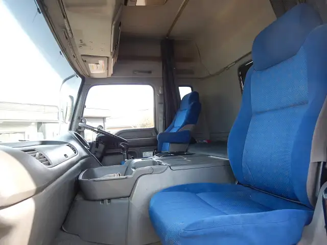 いすゞ ギガ 大型 トラクター 2デフ QDG-EXZ52AJの中古トラック画像13