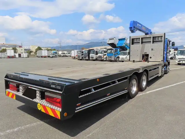 いすゞ ギガ 大型 車両重機運搬 4段クレーン ラジコンの中古トラック画像6