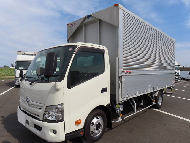 日野 デュトロ 小型 ウイング TPG-XZU722