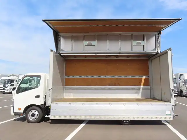日野 デュトロ 小型 ウイング TPG-XZU722 H30の中古トラック画像4