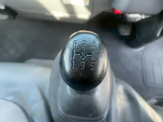 マツダ タイタン 小型 平ボディ BKG-LJR85A H20の中古トラック画像16