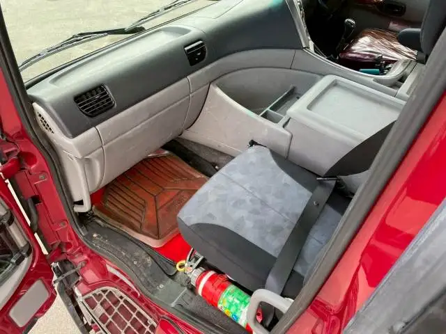 日産UD クオン 大型 トラクター ハイルーフ 2デフの中古トラック画像12