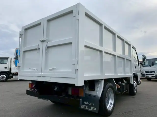 いすゞ エルフ 小型 ダンプ 土砂禁 BKG-NJR85ADの中古トラック画像3