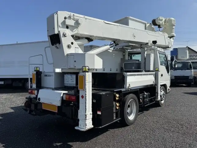 いすゞ エルフ 小型 高所・建柱車 高所作業車 PDG-NKR85YNの中古トラック画像4