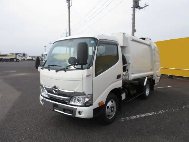 日野 デュトロ 小型 パッカー車 プレス式 2RG-XZU605X｜画像1