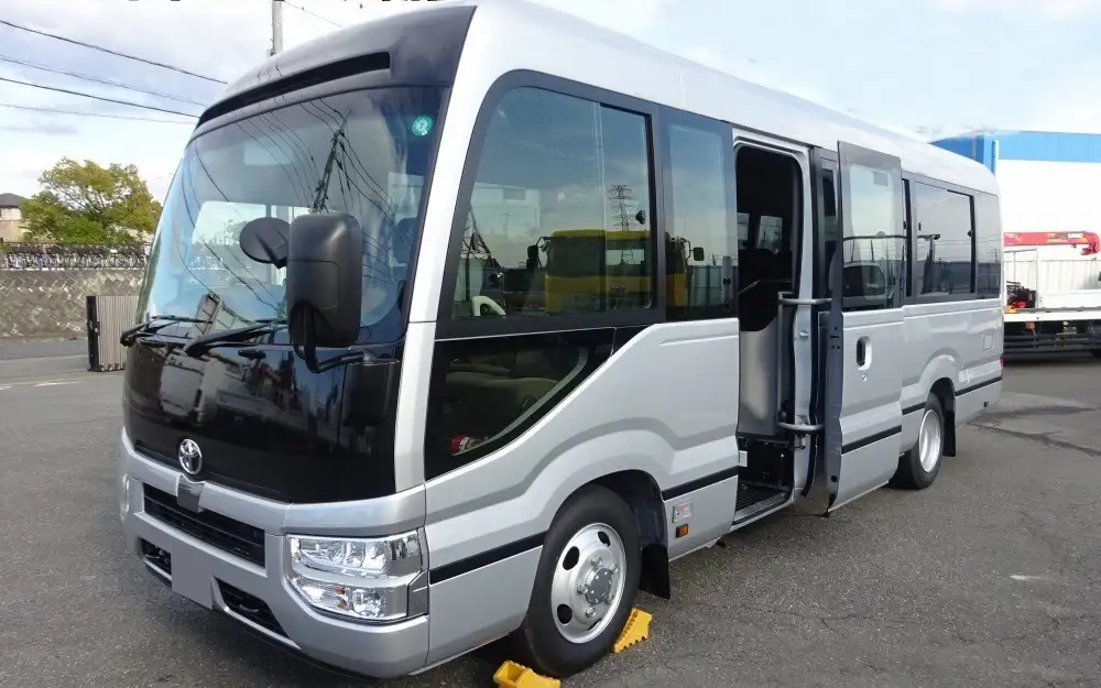 トヨタ コースター 小型 バス マイクロバス 2KG-GDB70｜画像1