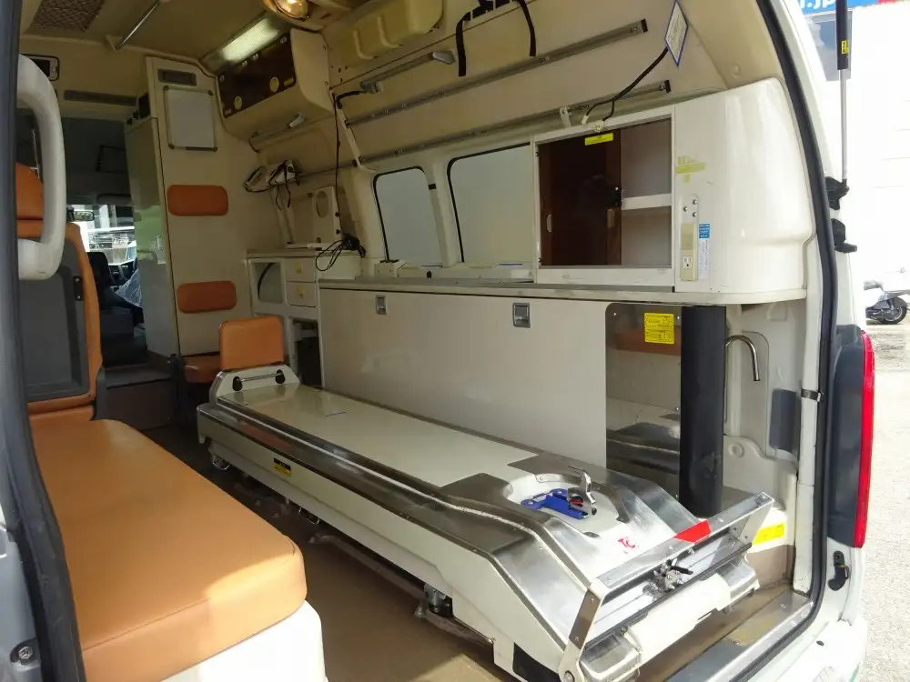 トヨタ ハイエース 小型 特殊車両 CBF-TRH226S H20の中古トラック画像11