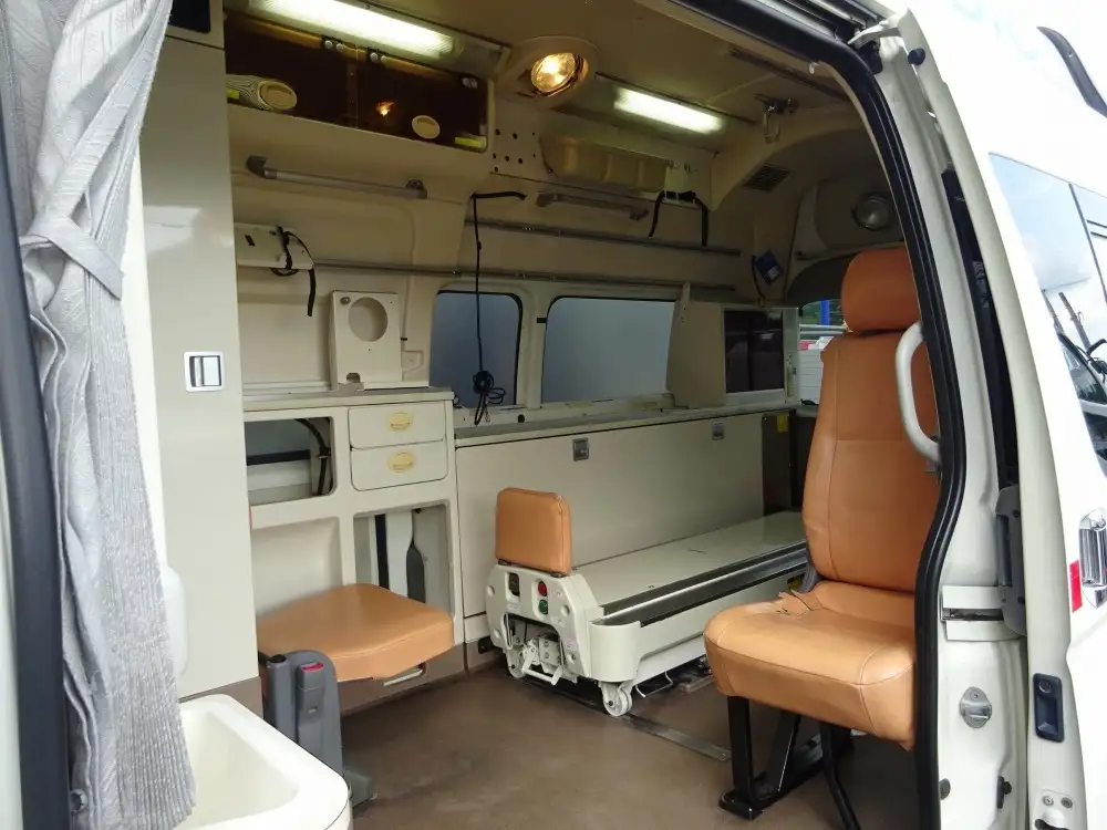 トヨタ ハイエース 小型 特殊車両 CBF-TRH226S H20の中古トラック画像14
