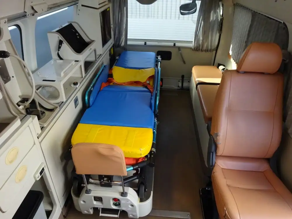 トヨタ ハイエース 小型 特殊車両 CBF-TRH221S H24の中古トラック画像9