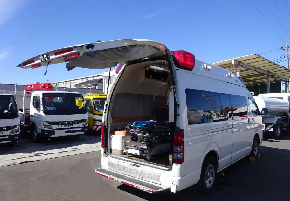 トヨタ ハイエース 小型 特殊車両 CBF-TRH221S H24の中古トラック画像6