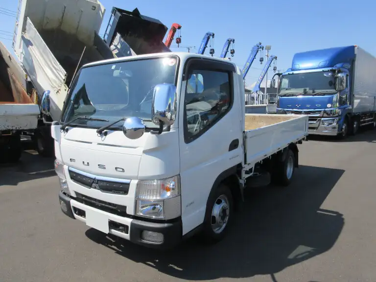 三菱 キャンター 小型 平ボディ TPG-FBA00 H29｜画像1