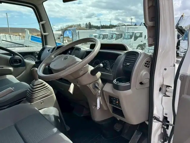 日産 アトラス 小型 平ボディ  H25の中古トラック画像10