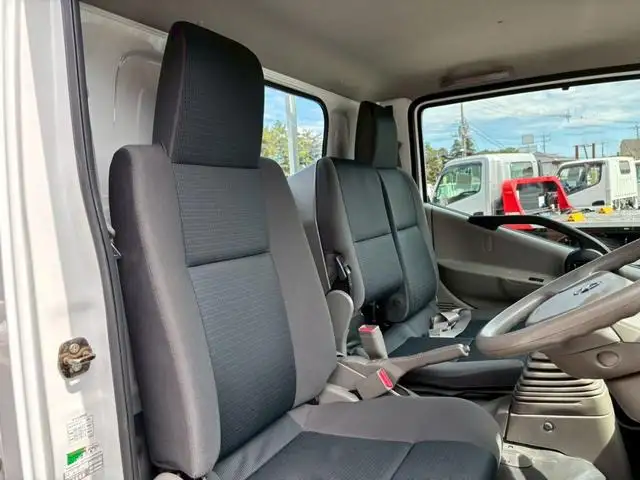 日産 アトラス 小型 平ボディ  H25の中古トラック画像7