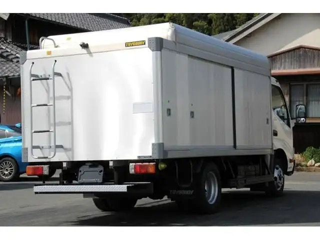 日野 デュトロ 小型 アルミバン ボトルカー サイドドアの中古トラック画像2