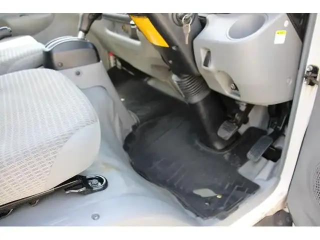 日野 デュトロ 小型 アルミバン ボトルカー サイドドアの中古トラック画像14