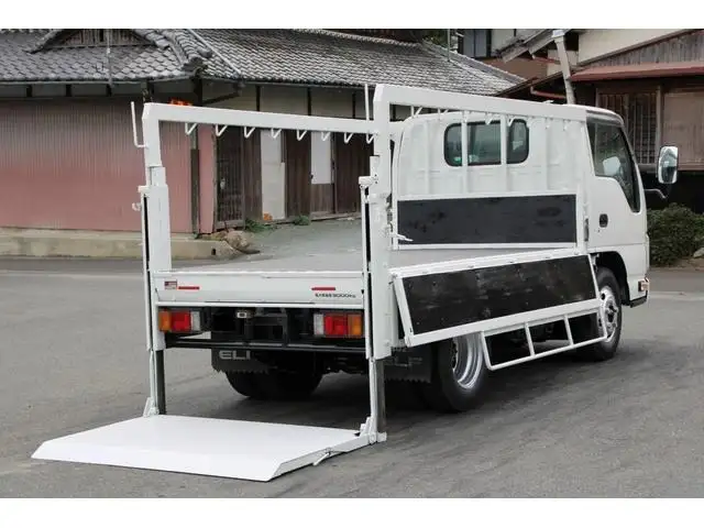 いすゞ エルフ 小型 平ボディ パワーゲート 床鉄板の中古トラック画像5
