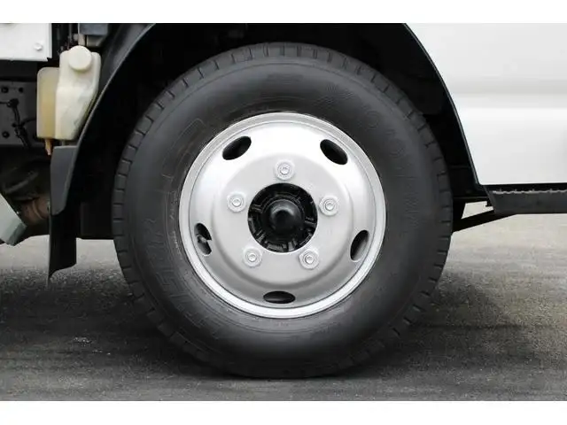 いすゞ エルフ 小型 平ボディ パワーゲート 床鉄板の中古トラック画像20