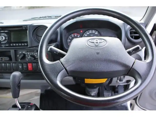トヨタ トヨエース 小型 平ボディ  H29の中古トラック画像9