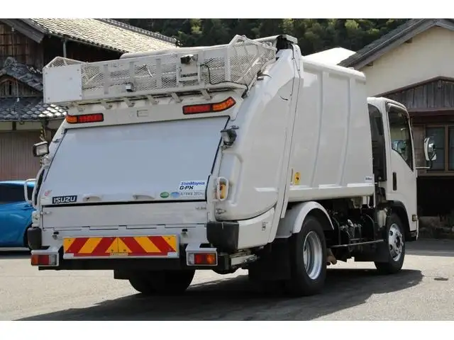 いすゞ エルフ 小型 パッカー車 プレス式 の中古トラック画像2
