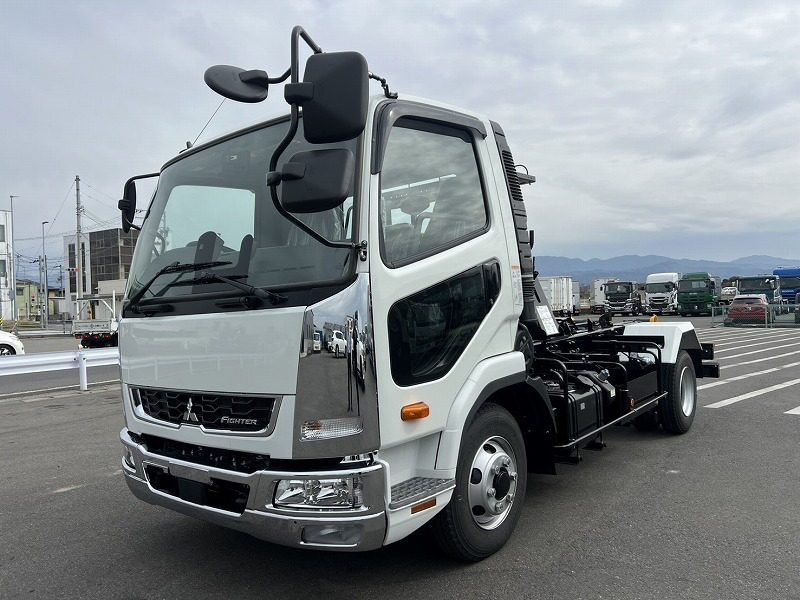 三菱 ファイター 中型/増トン アームロール 2KG-FK72F