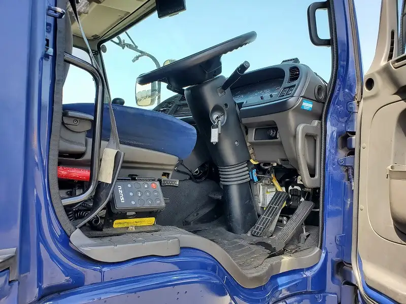 いすゞ ギガ 大型 トラクター 1デフ エアサスの中古トラック画像9