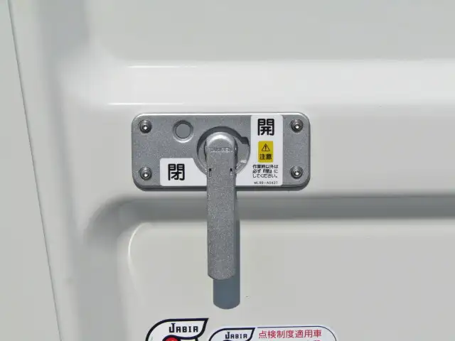 三菱 キャンター 小型 平ボディ パワーゲート 2RG-FBAV0の中古トラック画像8