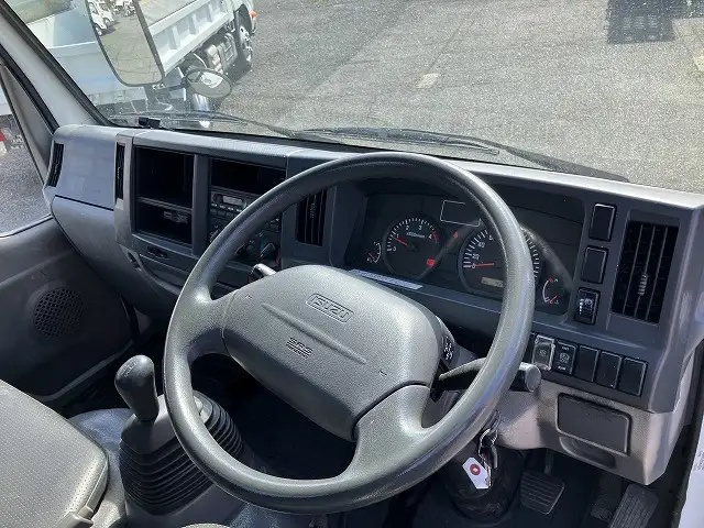 いすゞ エルフ 小型 平ボディ TKG-NJR85A H24の中古トラック画像12