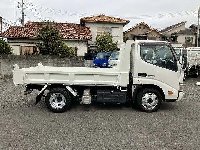日野 デュトロ 小型 ダンプ 強化 TKG-XZU675Tの中古トラック画像3