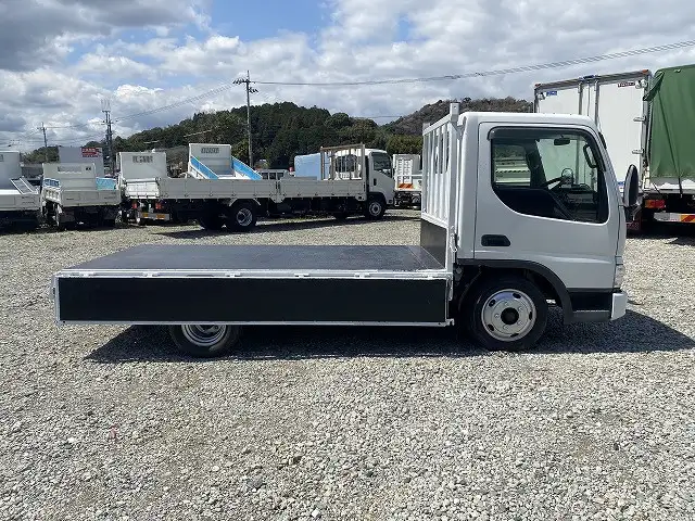 マツダ タイタン 小型 平ボディ 床鉄板 KK-WHS5Tの中古トラック画像6