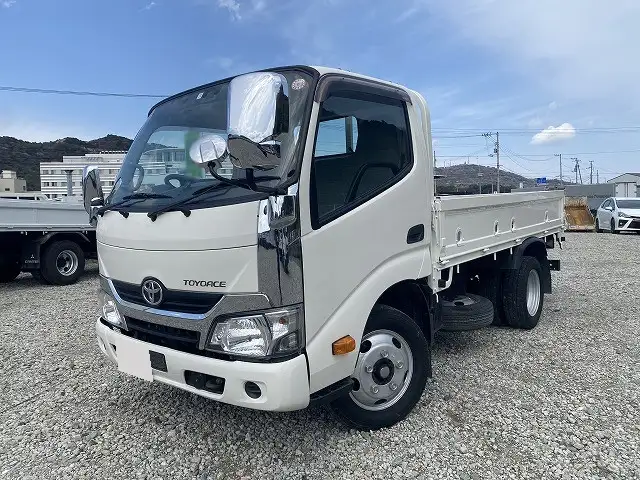 トヨタ トヨエース 小型 平ボディ TKG-XZU605 H30｜画像1