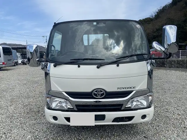 トヨタ トヨエース 小型 平ボディ TKG-XZU605 H30の中古トラック画像2