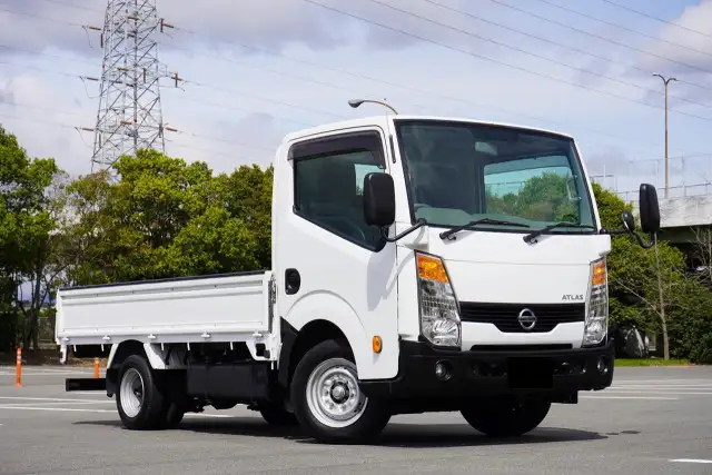 日産 アトラス 小型 平ボディ CBF-SQ2F24 H30の中古トラック画像2
