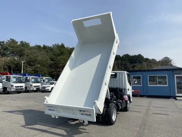 三菱 キャンター 小型 ダンプ 強化 2RG-FBA30の中古トラック画像4