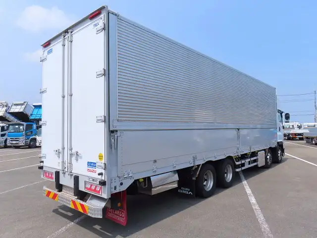 いすゞ ギガ 大型 ウイング ハイルーフ エアサスの中古トラック画像4
