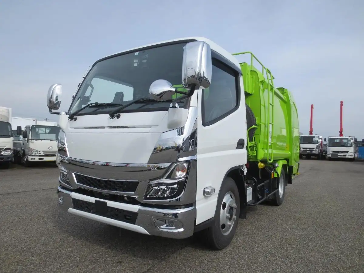 日産UD その他 小型 パッカー車 巻き込み式 2RG-FEAVY｜画像1