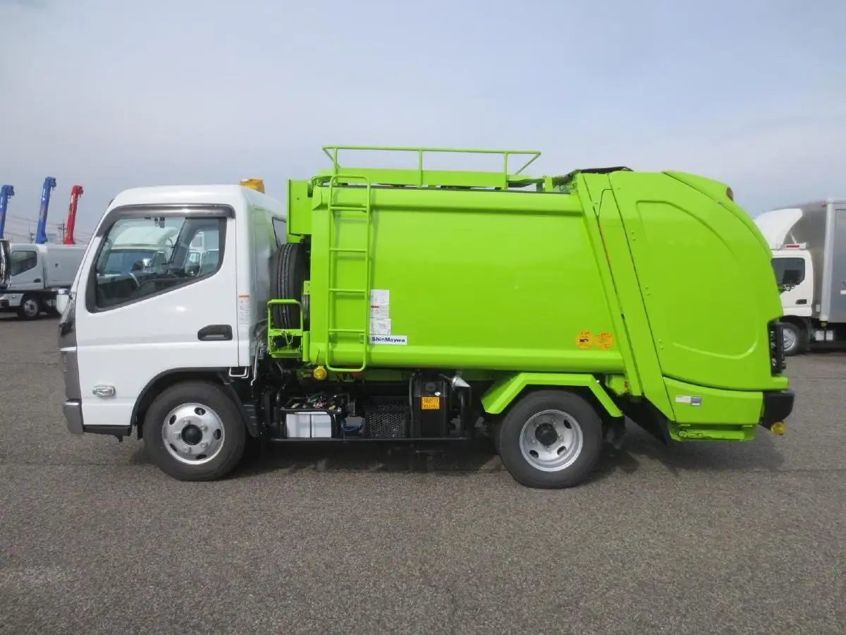 日産UD その他 小型 パッカー車 巻き込み式 2RG-FEAVYの中古トラック画像4
