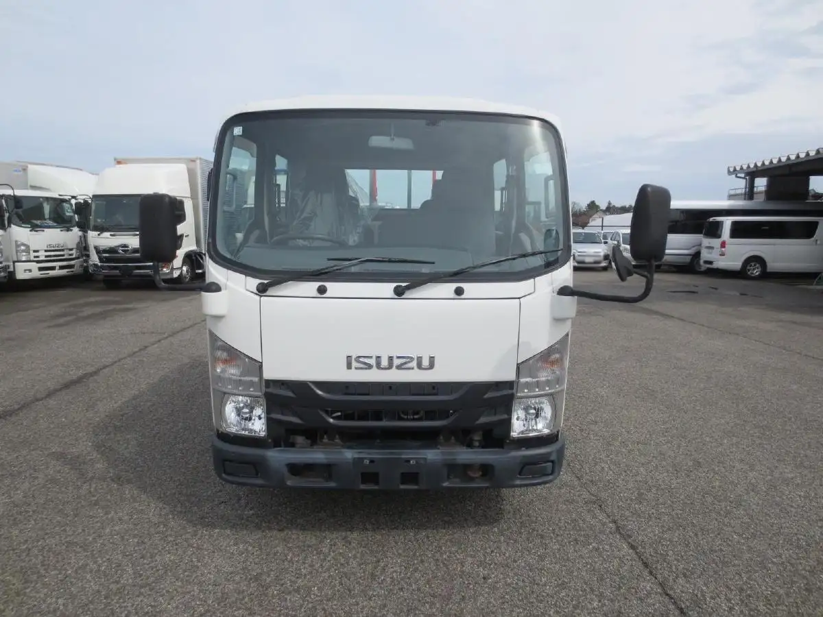 いすゞ エルフ 小型 平ボディ Wキャブ TPG-NLR85ARの中古トラック画像2