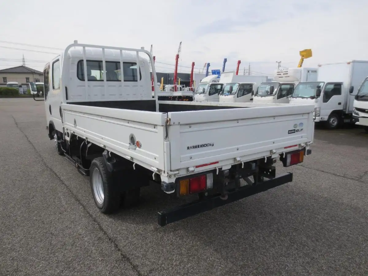 いすゞ エルフ 小型 平ボディ Wキャブ TPG-NLR85ARの中古トラック画像7