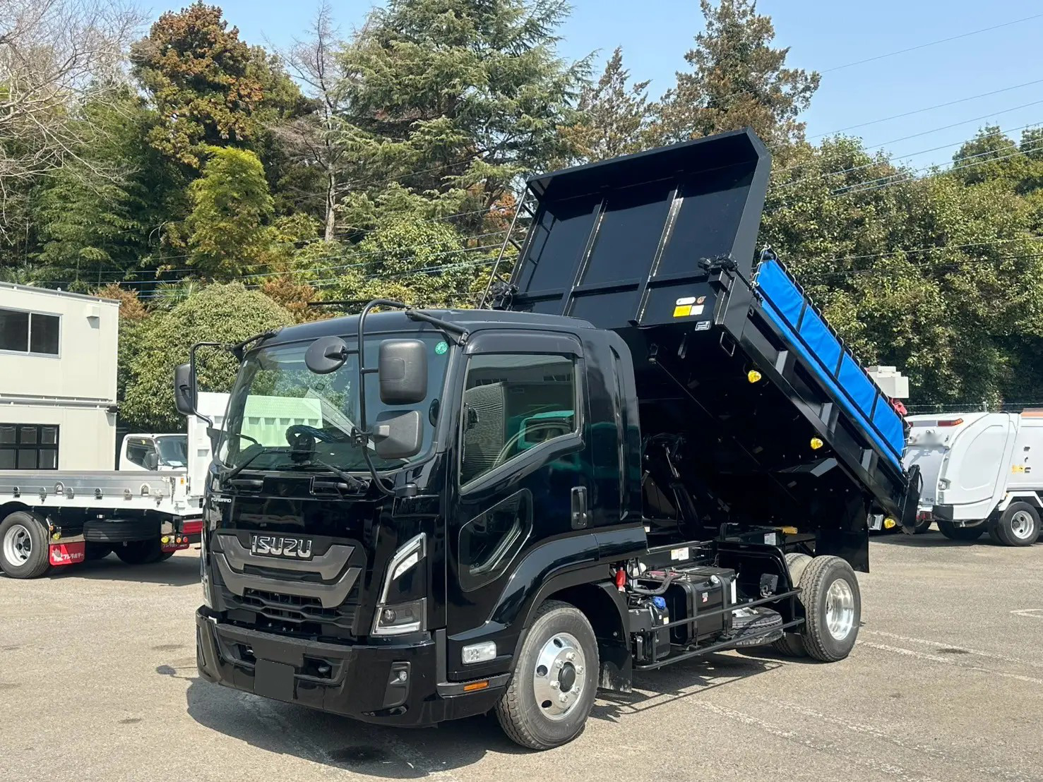 いすゞ フォワード 中型/増トン ダンプ 標準 2RG-FRR90S4