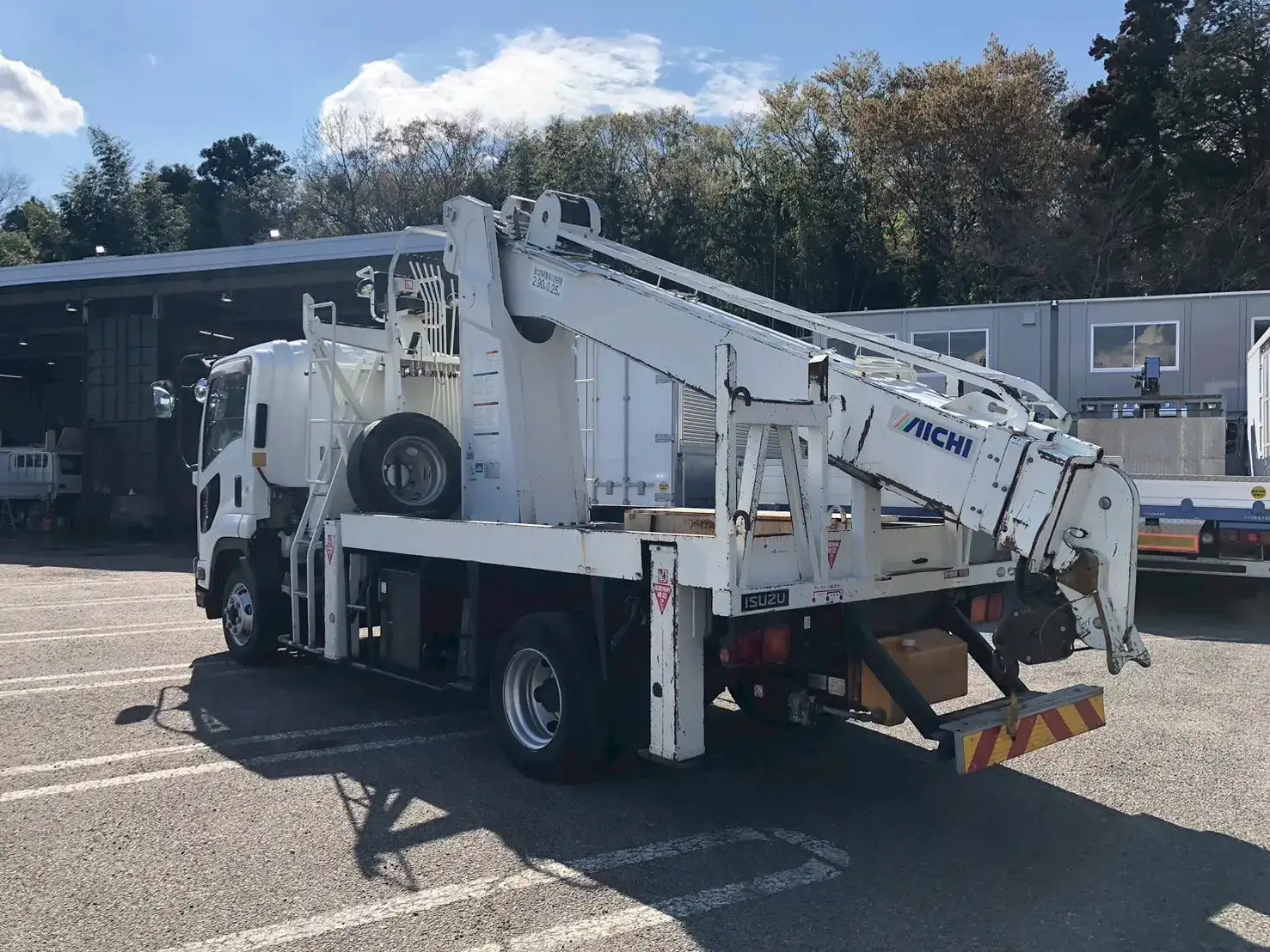 いすゞ フォワード 中型/増トン 高所・建柱車 建柱車 SKG-FRR90S1の中古トラック画像5