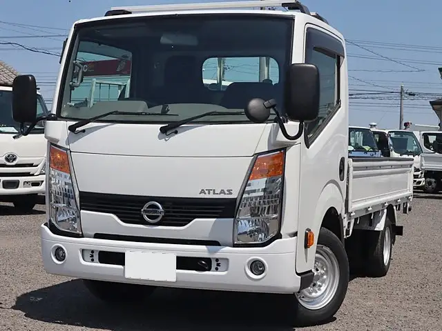 日産 アトラス 小型 平ボディ CBF-SQ2F24 R2の中古トラック画像1