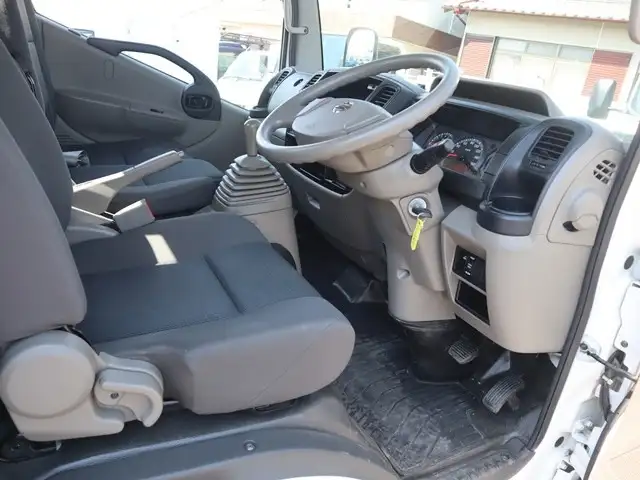 日産 アトラス 小型 平ボディ CBF-SQ2F24 R2の中古トラック画像11