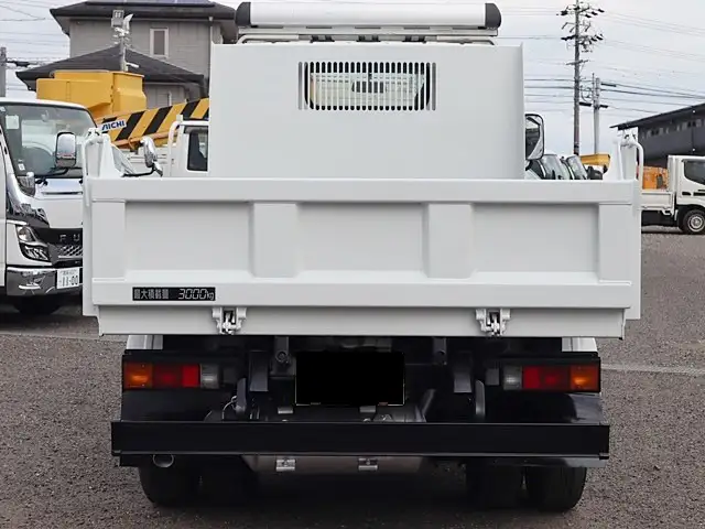 日産 アトラス 小型 ダンプ 強化 2RG-FBA6Wの中古トラック画像4