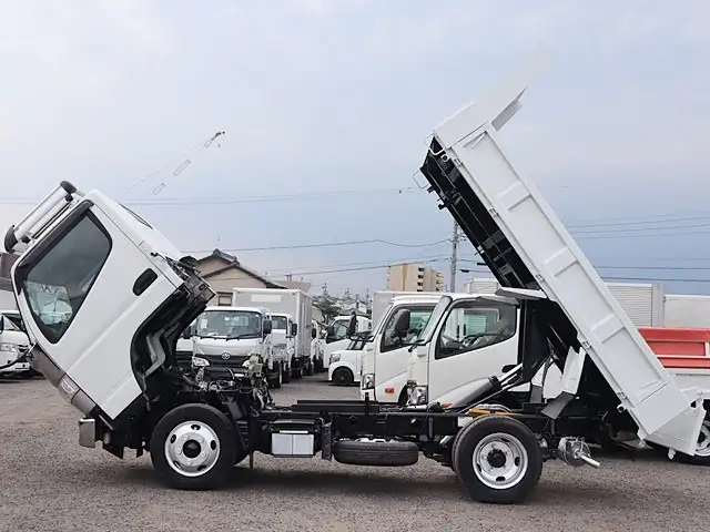 日産 アトラス 小型 ダンプ 強化 2RG-FBA6Wの中古トラック画像9