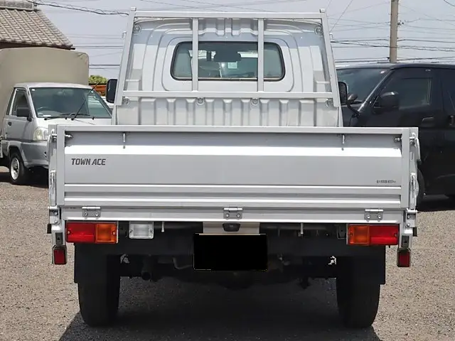 トヨタ タウンエース 小型 平ボディ 5BF-S403U R4の中古トラック画像5