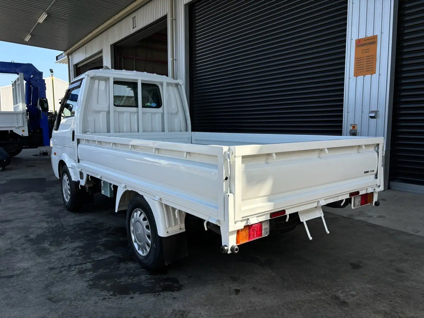 マツダ ボンゴ 小型 平ボディ DBF-SLP2T H31/R1の中古トラック画像7