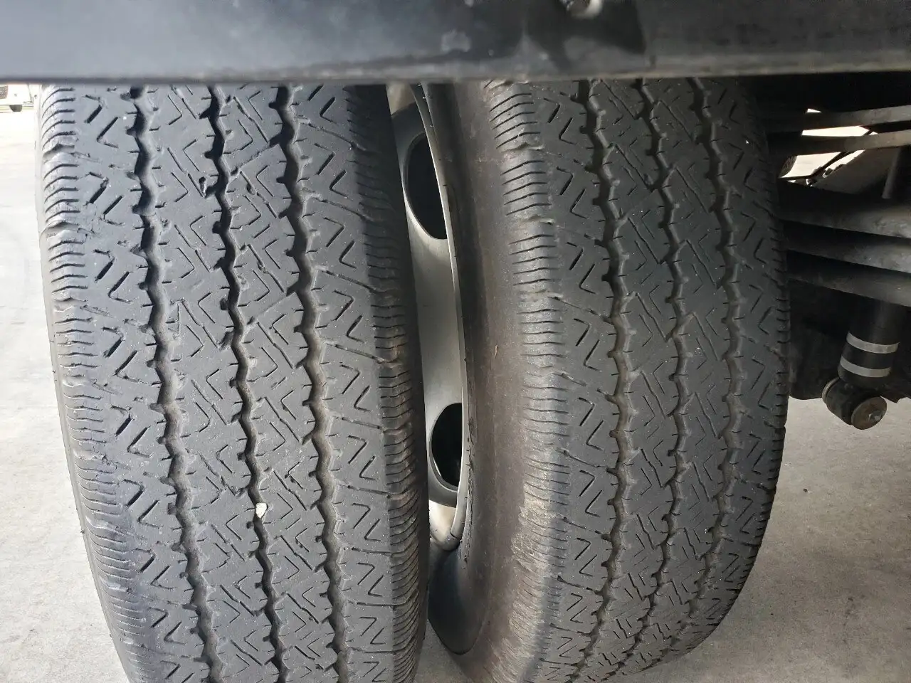 日野 デュトロ 小型 平ボディ TKG-XZU655M H28の中古トラック画像20