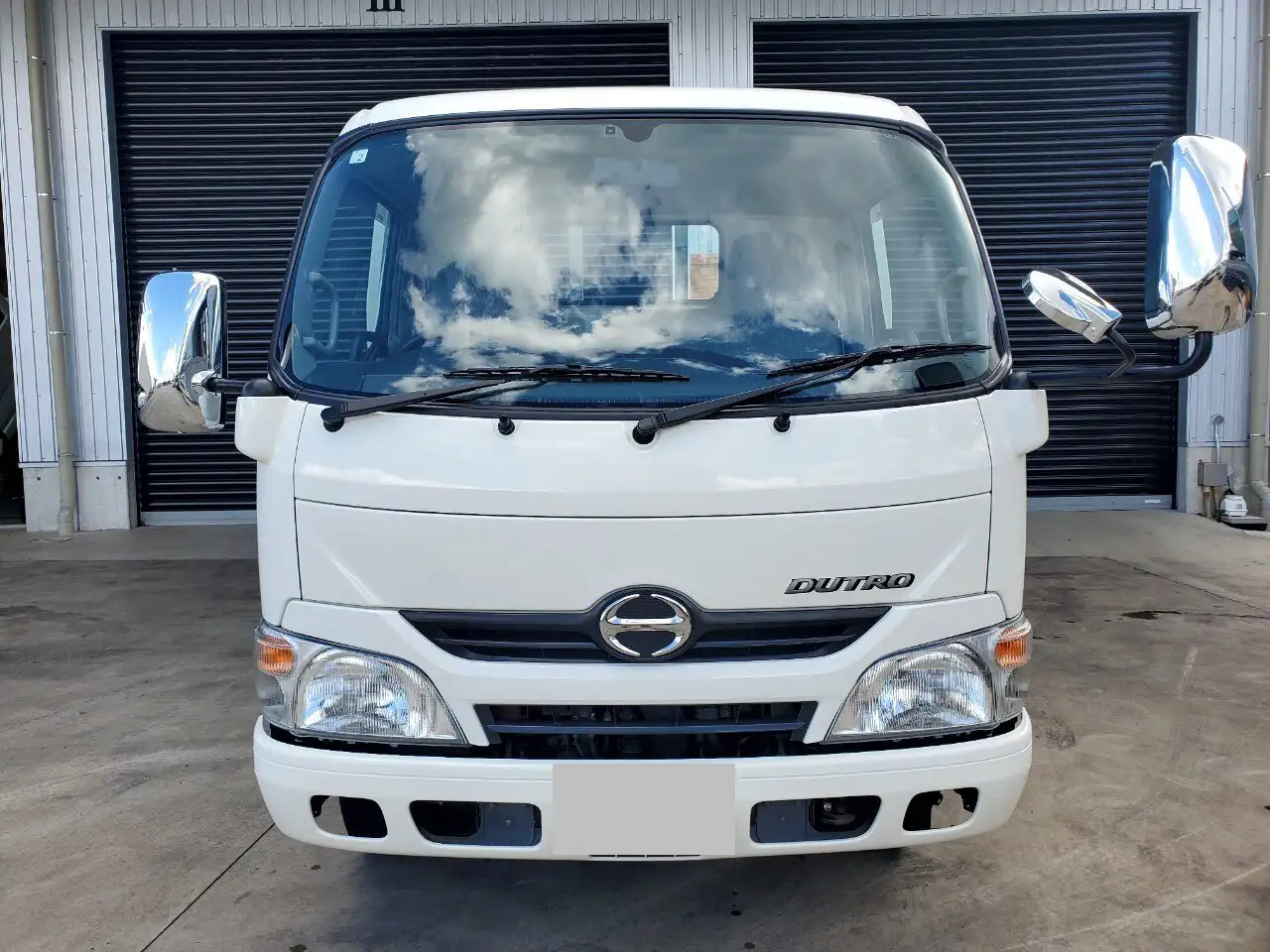 日野 デュトロ 小型 平ボディ TKG-XZU655M H28の中古トラック画像2
